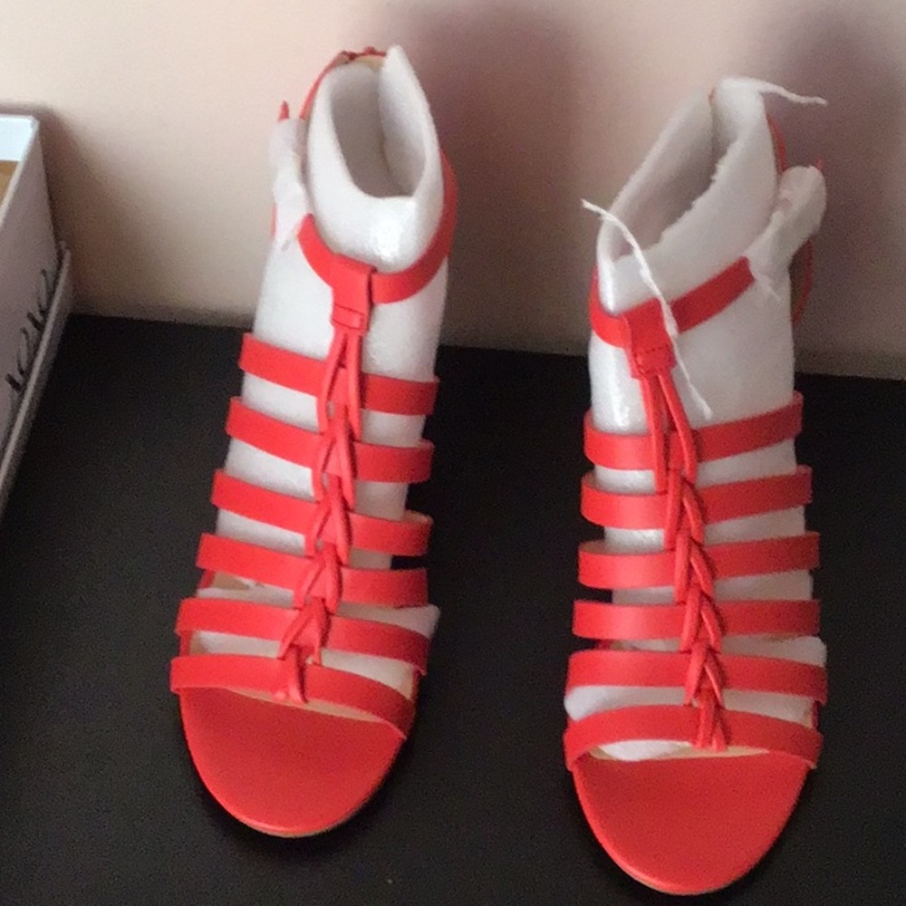 Light corral sandals